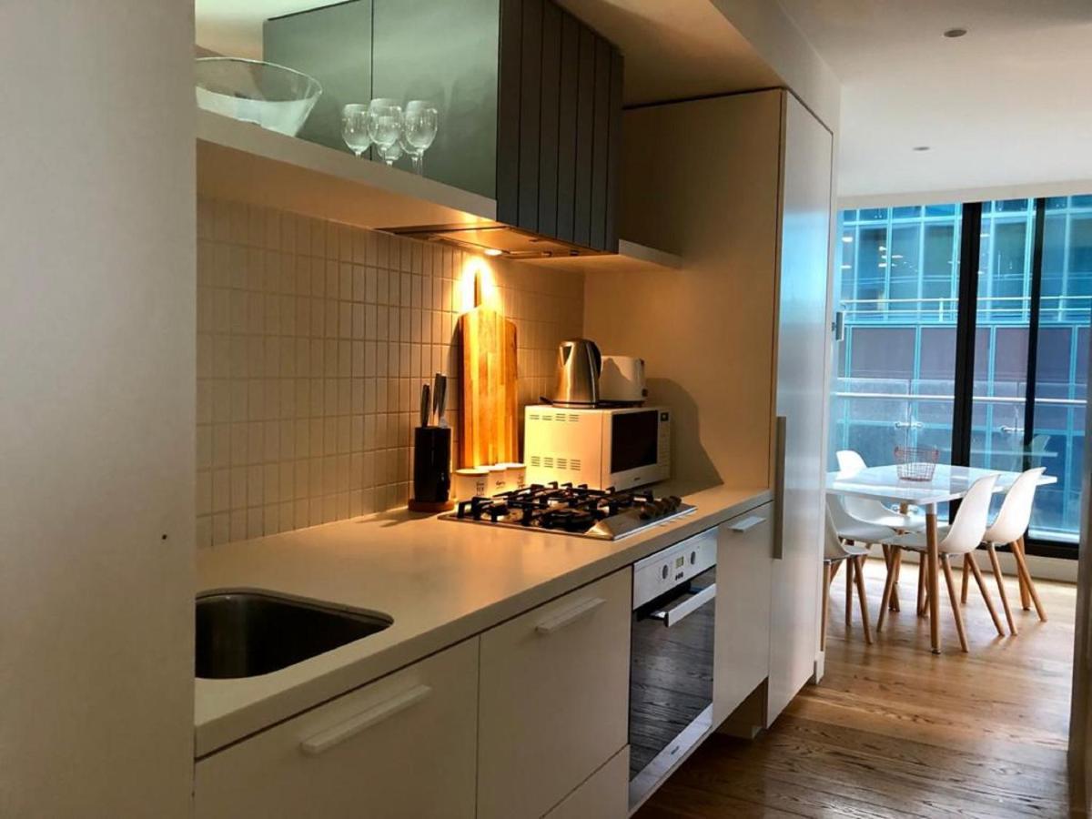 מלבורן Readyset Apartments At Emerald מראה חיצוני תמונה