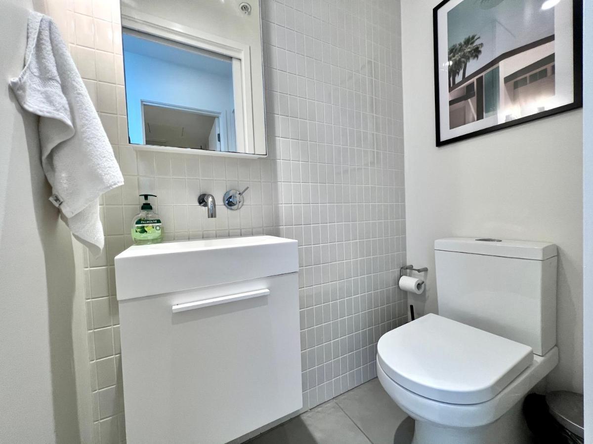 מלבורן Readyset Apartments At Emerald מראה חיצוני תמונה